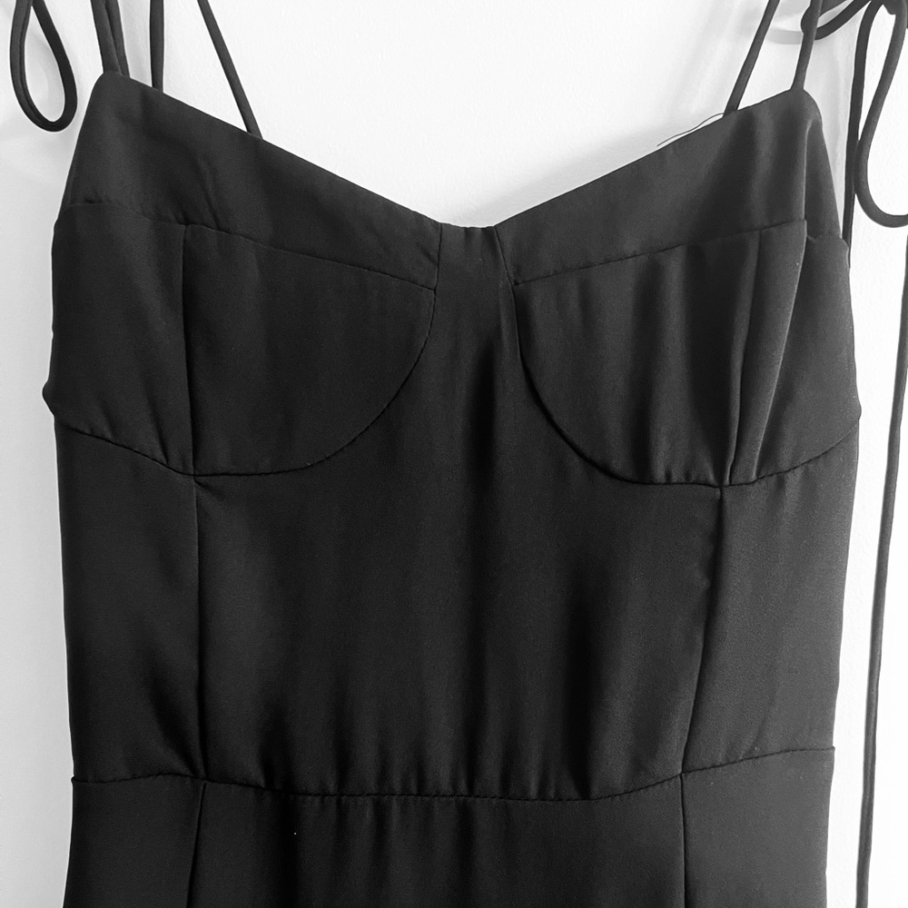 Side slip strap black midi dress. - Picture 5 of 7